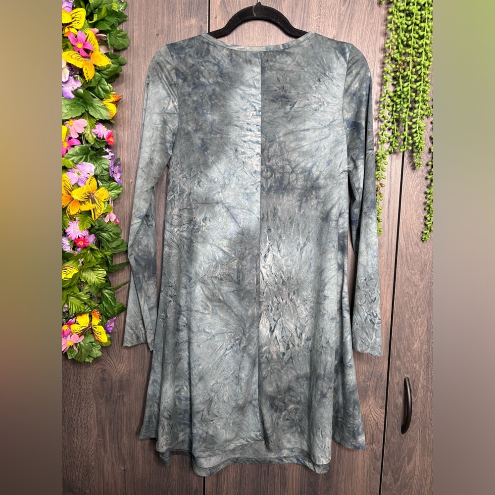 {💙2/$40💙NWOT Entro Long Sleeve Tie Dye Printed Faux Suede Dress Size Small - Picture 11 of 15